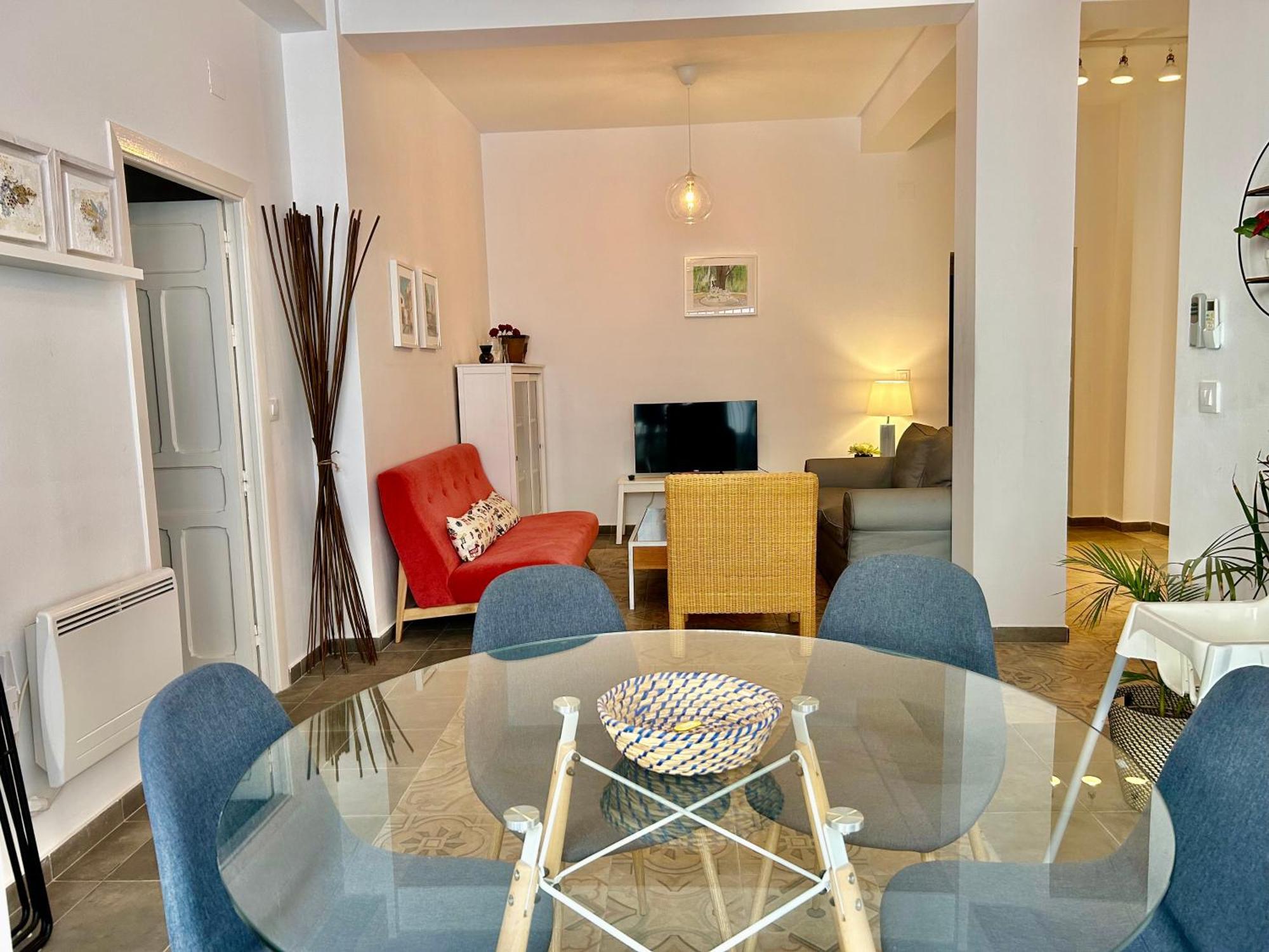 Acogedor Apt 8Pax 4Bdr 2Bth - Cozyhomesevilla1 Exterior photo